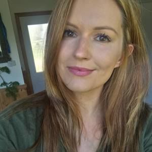 Meet your Posher, Evelyn